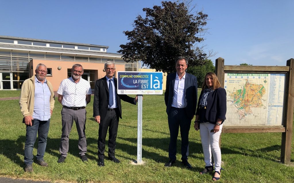La fibre est là à Treis Sants en Ouche