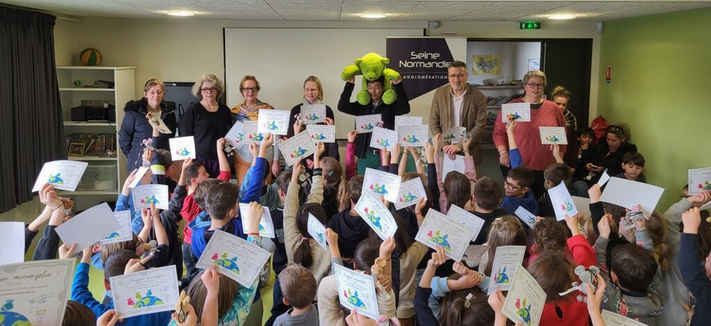 Ste Colombe près Vernon 3ème école sur le podium