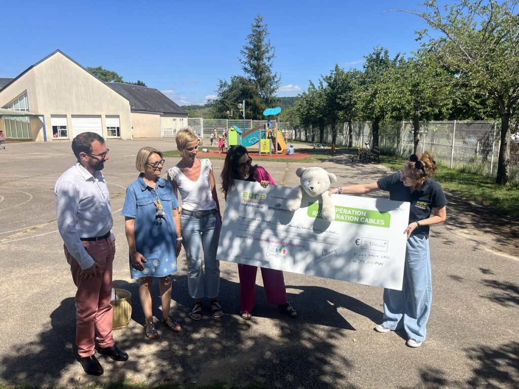 A l'école des Trois Lacs pour les p'tits doudous
